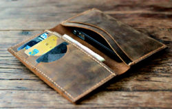 Distressed-leather-iPhone-5-wallet