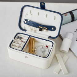 1pc-white-Box-Storage-Jewelry-Organizer-box-PU-Leather-jewelry-box-birthday-gift-Earring-Ring-collection