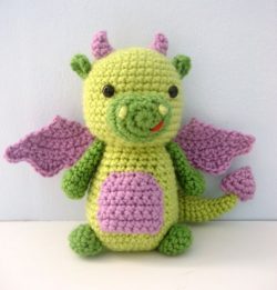 43837b7798f2733eadd0e07dfc086d16--crochet-yarn-crochet-crafts