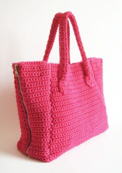 58d9c8dc73b2cc552001054cff8da6eb--side-bags-bag-crochet
