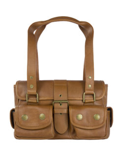 barbour_archive_collection_women_s_leather_utility_bag_lba0005ta31_1
