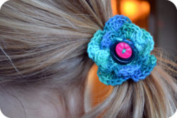 crochet-flower-hair-tie-5