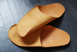 large_CP-Slippers-Leather-02