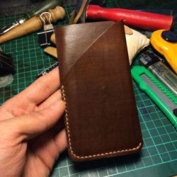 9e569de6c10e589643c69e5f80ae7213--leather-crafting-iphone--cases
