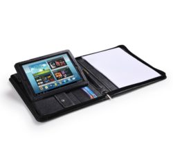 Galaxy_Tablet_Padfolio_With_Keyboard_DAV_5957p