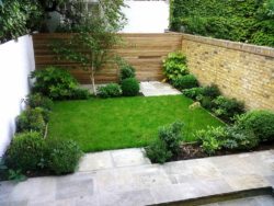 Small-Backyard-Ideas-with-Modern-Landscape-Design-with-Low-Shrubs