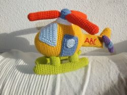 e9dd1a08bb7707968d812157815d9a93--crocheted-toys-amigurumi-crochet