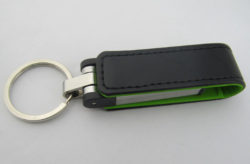 leather-usb-flash-memory-with-keychain-holder