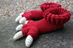 trendy-crochet-monster-slippers-free-pattern-image-gpblvff-