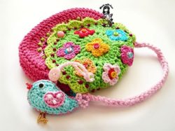 0688b0031185761fbbc0262d5c159d2e--crochet-purses-crochet-bags