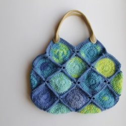 Sea-Glass-Crochet-Bag_Medium_ID-705878