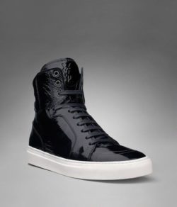 b14e192c5ffc429a8296e69d6fbcd82c--mens-sneakers-leather-sneakers