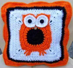 crochet owl pillow 029
