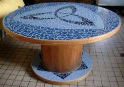 Cable-Reel-Cute-Table