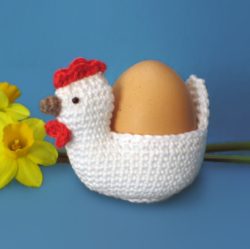 crochet-Chicken-Easter-Egg-Holder-Cosy