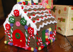 crochet_gingerbread_house_by_kamijo-d4k46lq