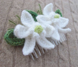 crochet_white_orchid_hair_comb_by_meekssandygirl