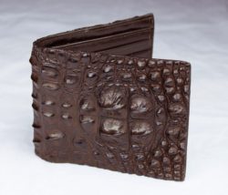 brown-hornback-alligator-wallet-877x750