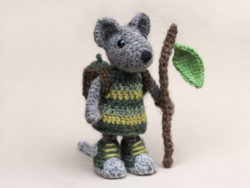 crochet-amigurumi-mouse-pattern