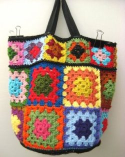5fd4e516e692a728bc52e8a090a74a29--color-patterns-crochet-tote