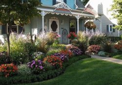 front-lawn-flower-bed-ideas-39