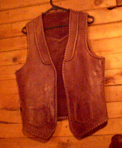 western_leather_vest_01a