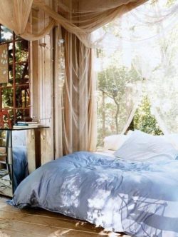 dreamy-outdoor-bedroom-designs-9