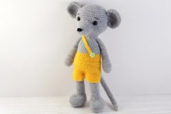 Mouse-Mice-Amigurumi-Crochet-doll-Knitted-Stuffed-animals-doll-toy-baby-handmade-rattle