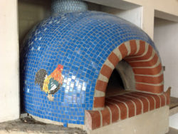 Pizza-Oven-with-Cock-2
