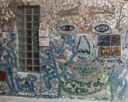 mosaic-mural-isaiah-zagar-philadelphia-pictured-mosaic-mural-isaiah-zagar-philadelphia-isaiah-zagar-award-winning-114092267
