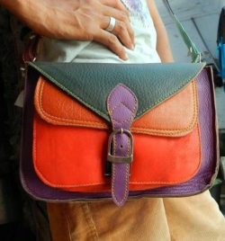 multi-coloure-leather-shoulder-bag-500x500