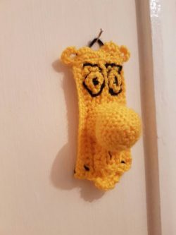 crochet_alice_in_wonderland_doorknob__by_rtrinkets-dam50cr