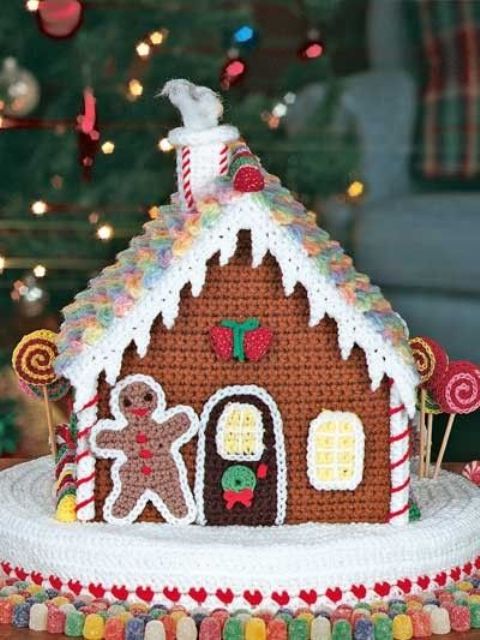09-a-crochet-gingerbread-house-and-man-is-a-unique-decoration-for-Christmas