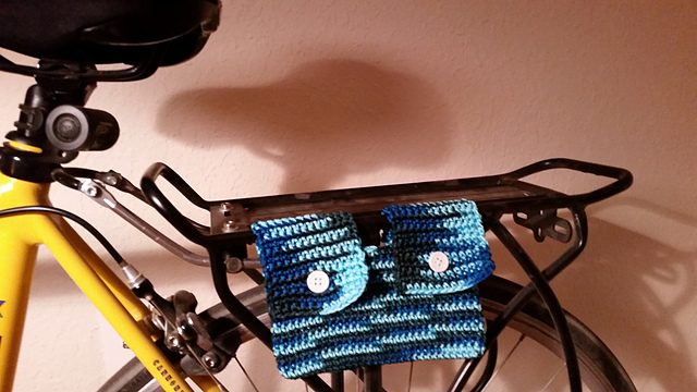 bike-rack-bag-crochet-pattern-640x360