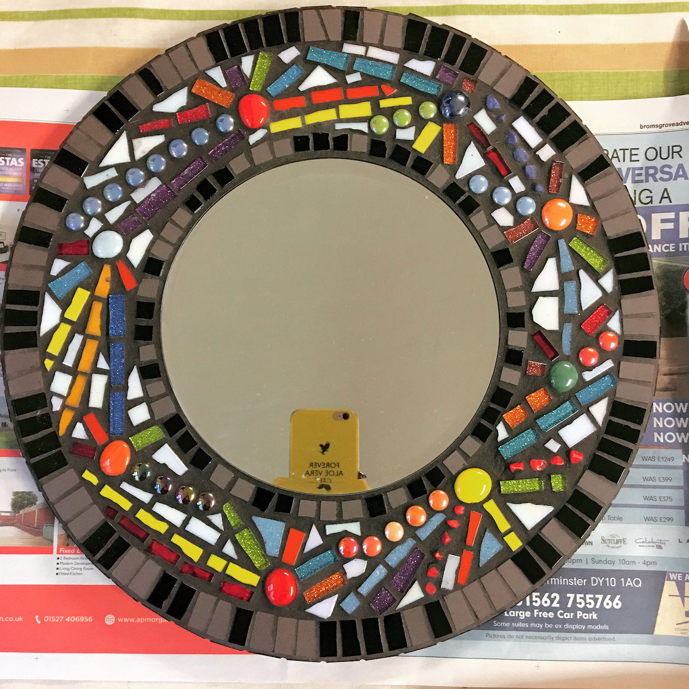 mirror-abstract-mosaic