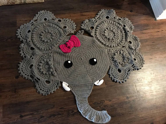 Crocheted-Elephant-Rug-for-Kids-Room-or-Nursery