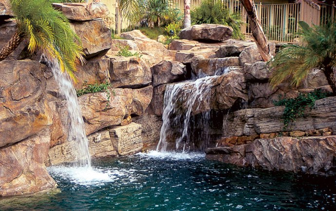 Rico-Rock-faux-rock-waterfall-pool-tropical_690