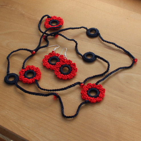 Navy___Red_Flower_Crochet_Necklace___Earring_Set-01