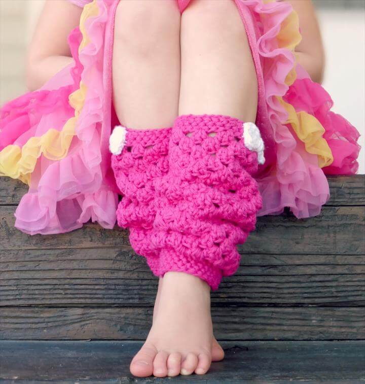 Nice-Crochet-Leg-Warmer-Idea