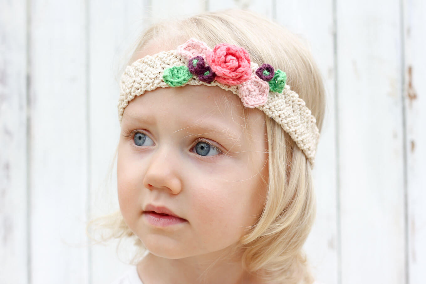 Free-crochet-headband-pattern-flowers-16
