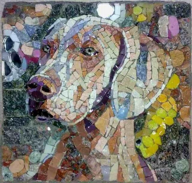 52488c93d07b88fc65d8d81ba73fd436--tile-art-mosaic-art