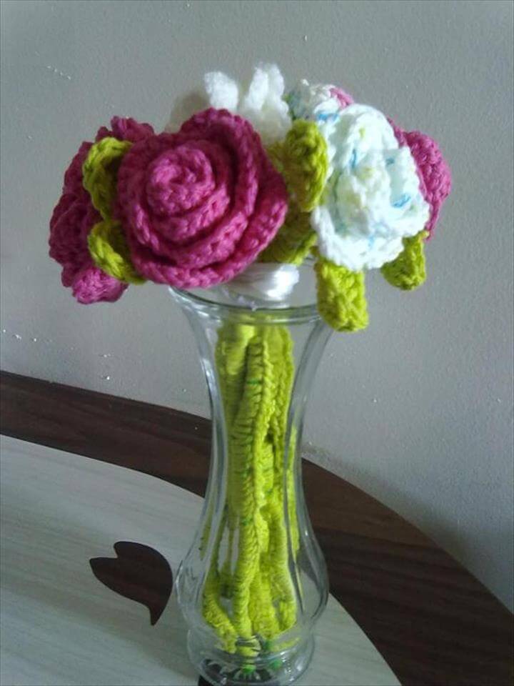 Gorgious-Crochet-Flower-Bouquet