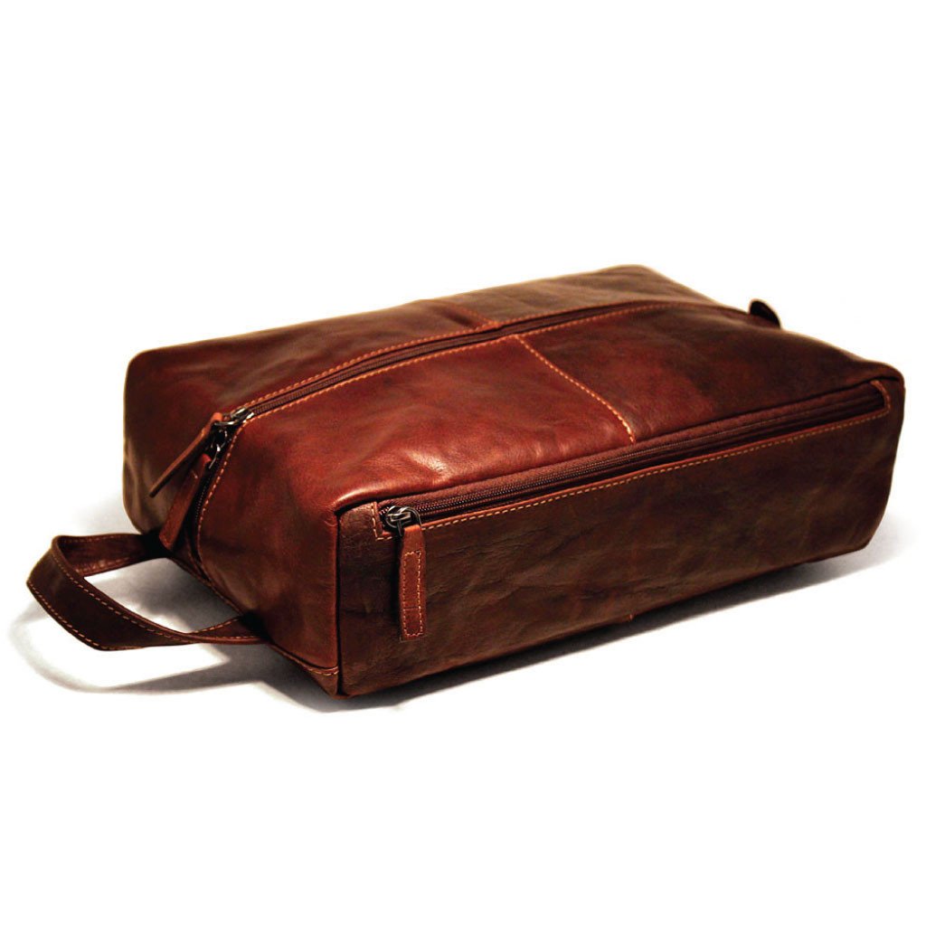 Jack-Georges-7414-BRN-Voyager-Brown-Buffalo-Leather-Shoe-Bag-and-Shave-Kit_1024x1024