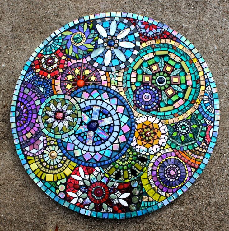 25-best-ideas-about-mosaic-designs-on-pinterest-mosaic-mosaic-tile-craft-projects-l-ad9e7c5aca0b860a