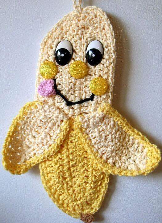 Ria crochet banana shape showpiece22056A